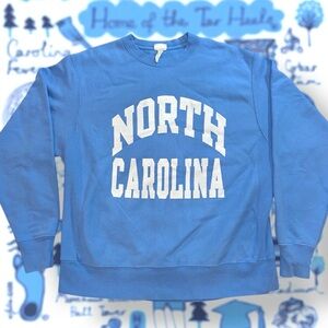 ✨VINTAGE✨Champion✨ North Carolina University Crewneck Sweatshirt